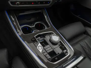 BMW X5 M60i 360  HUD H K SoftCl Panorama Sky Lounge