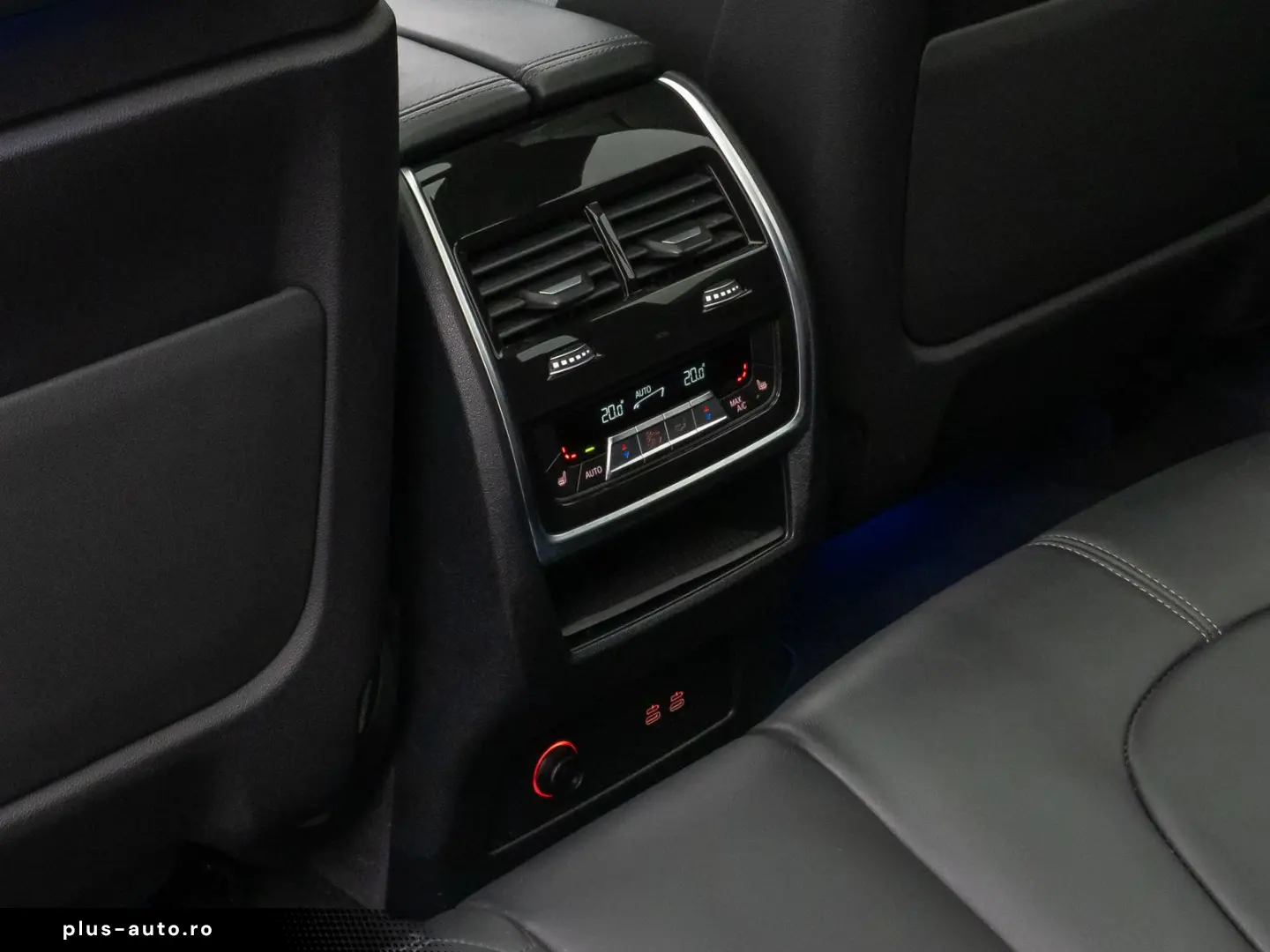 BMW X5 M60i 360  HUD H K SoftCl Panorama Sky Lounge