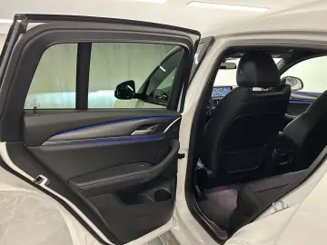 BMW X4 xDrive20i M Sportpaket DAB LED Shz Standheizu