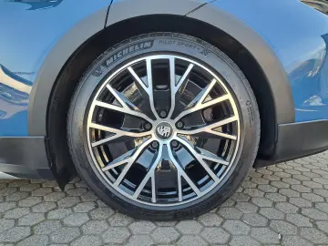 PORSCHE Taycan Cross Turismo 4 HUD Burmester Pano PDLS