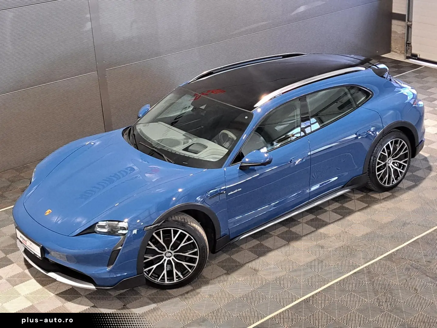 PORSCHE Taycan Cross Turismo 4 HUD Burmester Pano PDLS