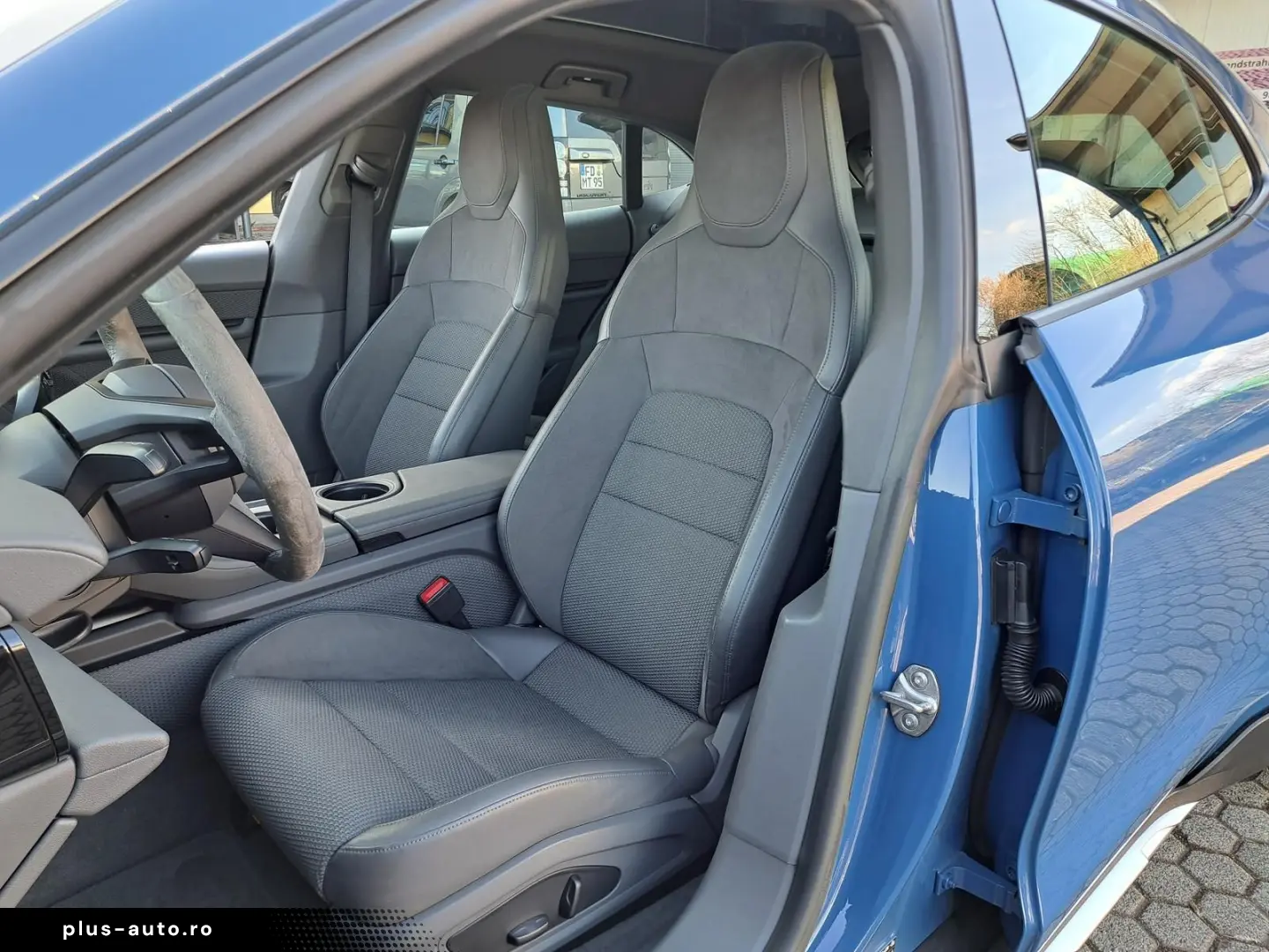 PORSCHE Taycan Cross Turismo 4 HUD Burmester Pano PDLS