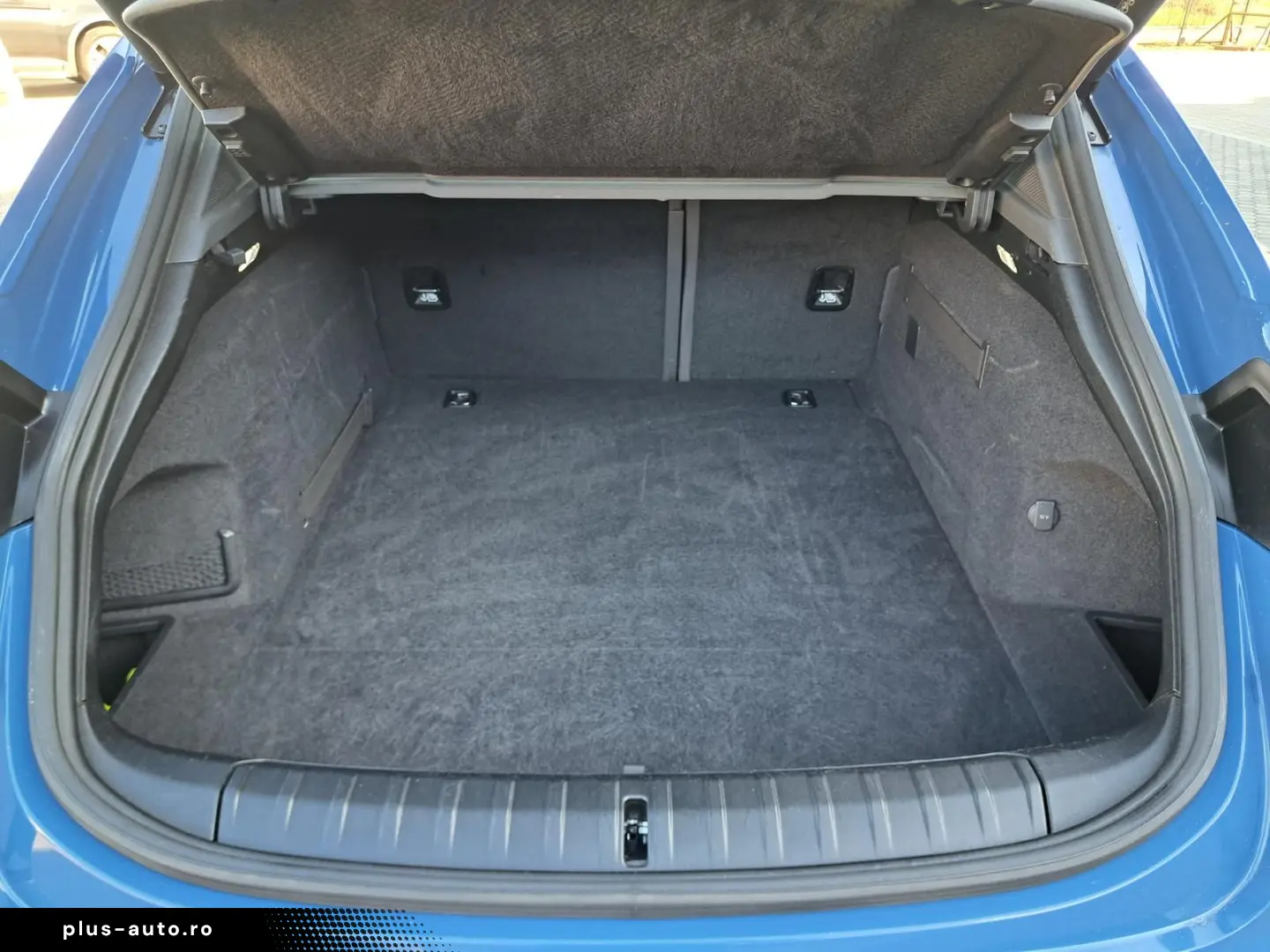 PORSCHE Taycan Cross Turismo 4 HUD Burmester Pano PDLS