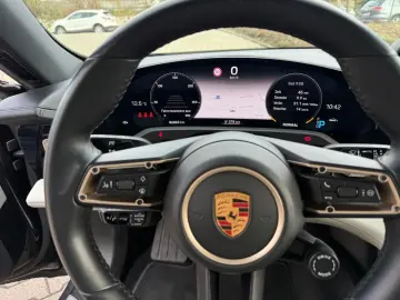 PORSCHE Taycan 4 SPano Keyless BFDisplay 21