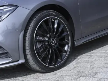 MERCEDES-BENZ CLA 250 e AMG Night Multibeam Distroni&hellip;