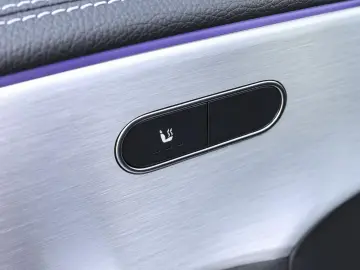 MERCEDES-BENZ CLA 250 e AMG Night Multibeam Distroni&hellip;