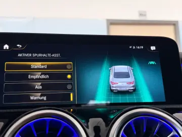 MERCEDES-BENZ CLA 250e ACC AMG PANO KAM HEAD UP NIGH&hellip;