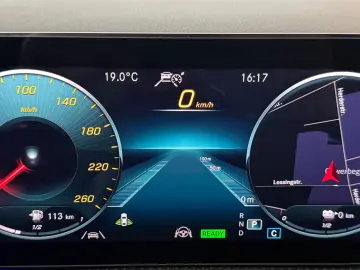 MERCEDES-BENZ CLA 250e ACC AMG PANO KAM HEAD UP NIGH&hellip;
