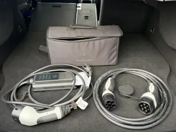 MERCEDES-BENZ CLA 250e ACC AMG PANO KAM HEAD UP NIGH&hellip;