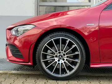 MERCEDES-BENZ CLA 250e ACC AMG PANO KAM HEAD UP NIGH&hellip;