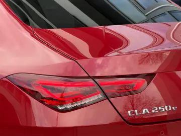 MERCEDES-BENZ CLA 250e ACC AMG PANO KAM HEAD UP NIGH&hellip;