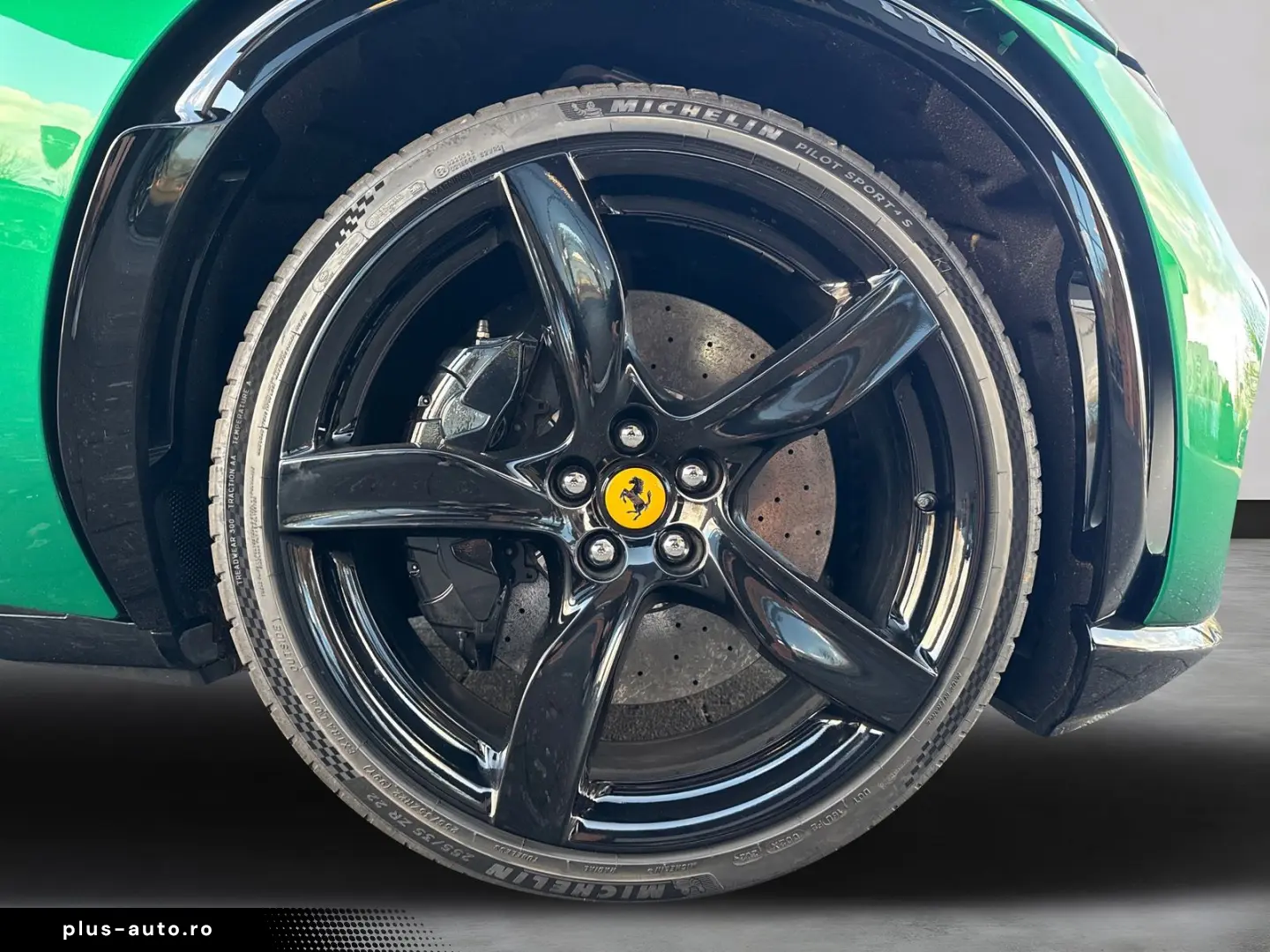 FERRARI Purosangue  HiFi PDC Klima Leder