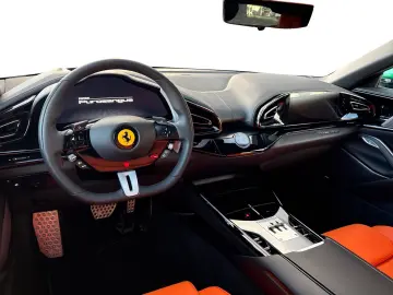 FERRARI Purosangue  HiFi PDC Klima Leder