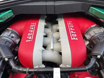 FERRARI Purosangue  HiFi PDC Klima Leder