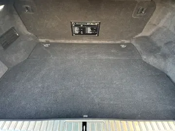 FERRARI Purosangue  HiFi PDC Klima Leder