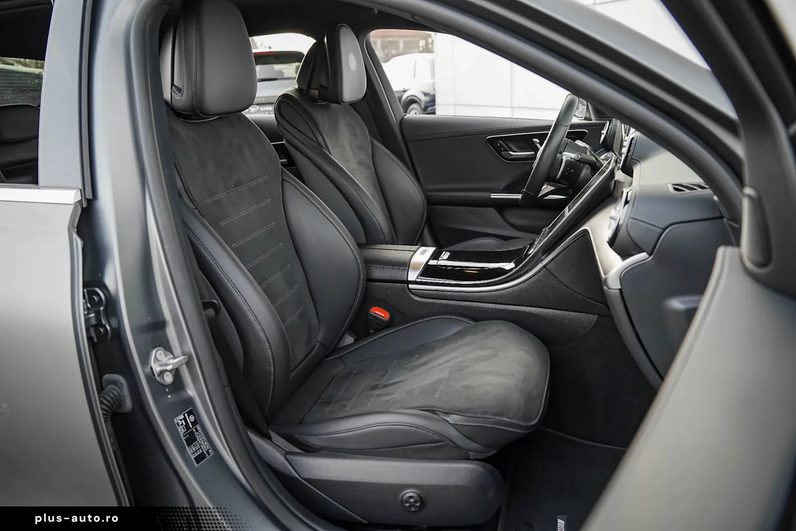 Mercedes-Benz C 200 9G-TRONIC AMG Line