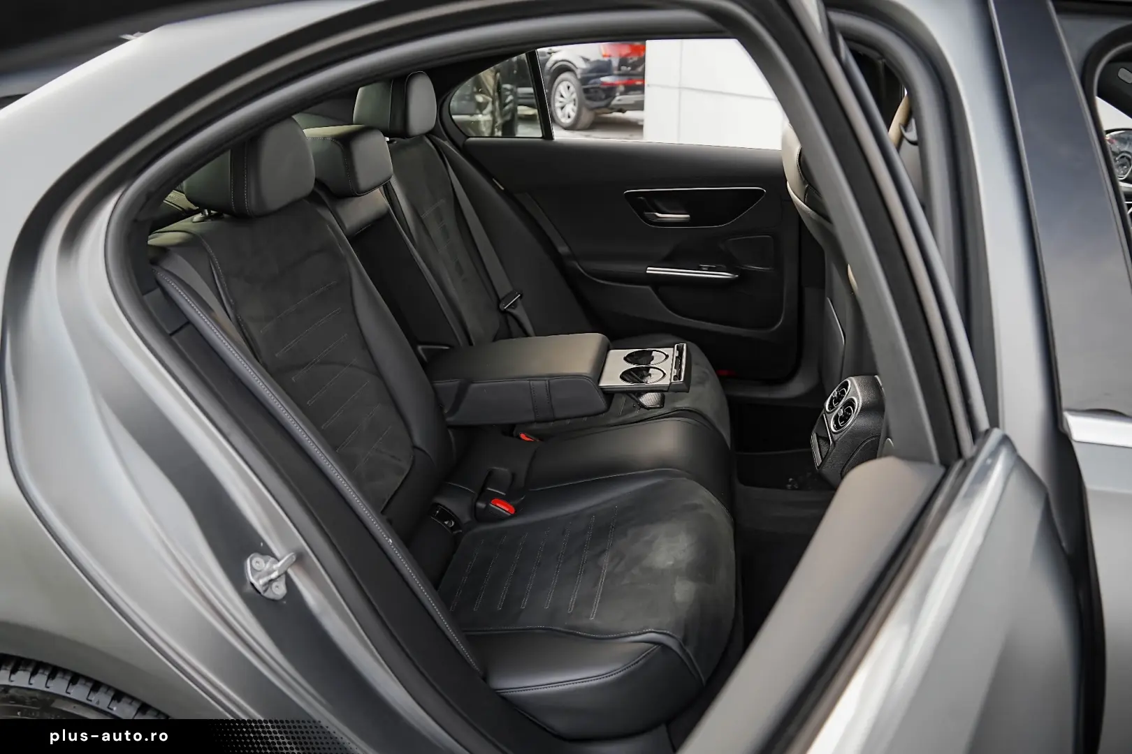 Mercedes-Benz C 200 9G-TRONIC AMG Line