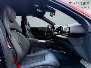 FERRARI Purosangue Carbon Rosso 70th Anniversary LIFT