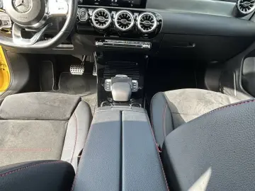 MERCEDES-BENZ CLA 250 e Coupé  AMG Night Multibeam Distronic