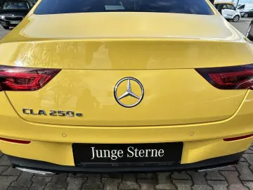 MERCEDES-BENZ CLA 250 e Coupé  AMG Night Multibeam Distronic