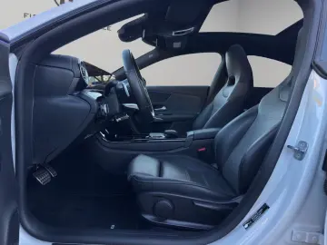 MERCEDES-BENZ CLA 250e AMG-Line Pano MBEAM Night Dis&hellip;