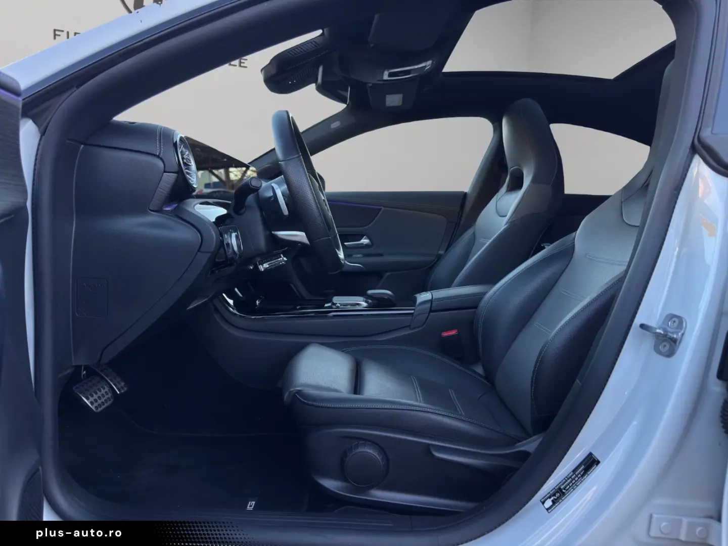 MERCEDES-BENZ CLA 250e AMG-Line Pano MBEAM Night Dis&hellip;