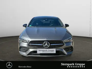 MERCEDES-BENZ CLA 250 e Coupé AMG Panorama Night Kamera MBUX