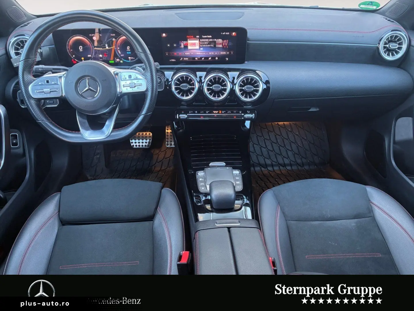 MERCEDES-BENZ CLA 250 e Coupé AMG Panorama Night Kamera MBUX