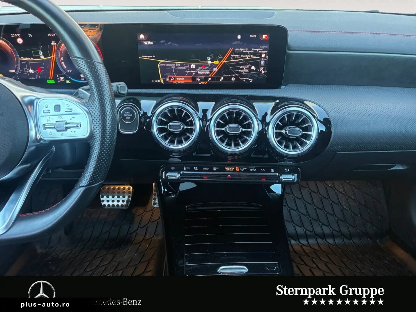 MERCEDES-BENZ CLA 250 e Coupé AMG Panorama Night Kamera MBUX