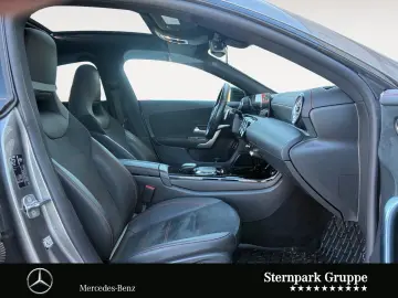 MERCEDES-BENZ CLA 250 e Coupé AMG Panorama Night Kamera MBUX