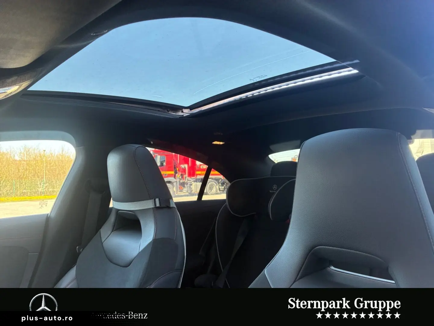 MERCEDES-BENZ CLA 250 e Coupé AMG Panorama Night Kamera MBUX
