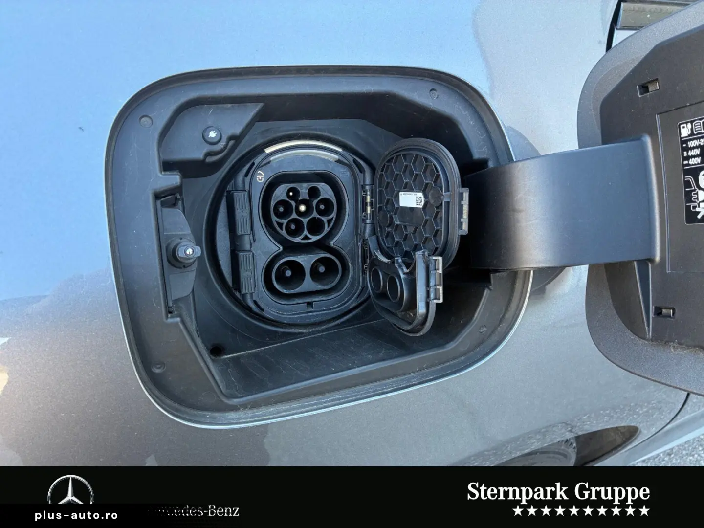 MERCEDES-BENZ CLA 250 e Coupé AMG Panorama Night Kamera MBUX