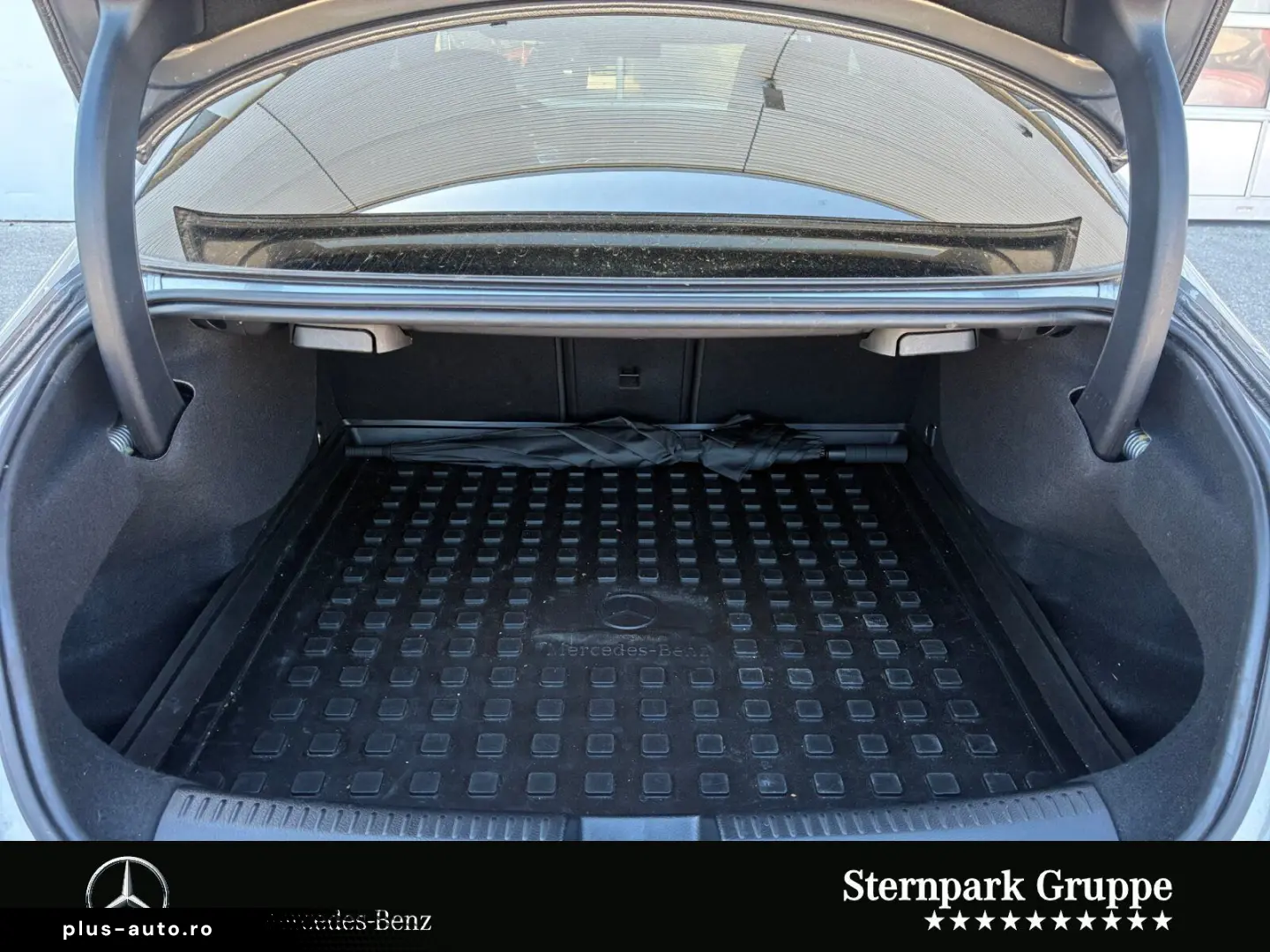 MERCEDES-BENZ CLA 250 e Coupé AMG Panorama Night Kamera MBUX
