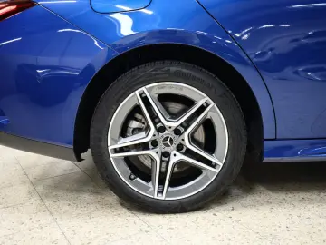 MERCEDES-BENZ CLA 250 e Coupé AMG Sport Advanced  Di&hellip;