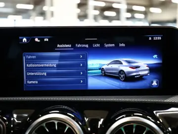 MERCEDES-BENZ CLA 250 e Coupé AMG Sport Advanced  Di&hellip;