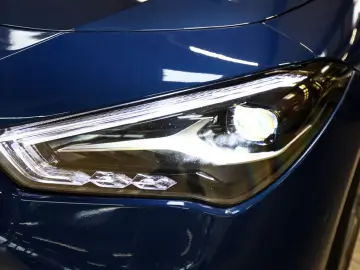 MERCEDES-BENZ CLA 250 e Coupé AMG Sport Advanced  Di&hellip;