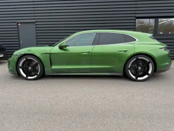 PORSCHE Taycan Turbo Sport Turismo PCCB PDCC Alu 21  SCP