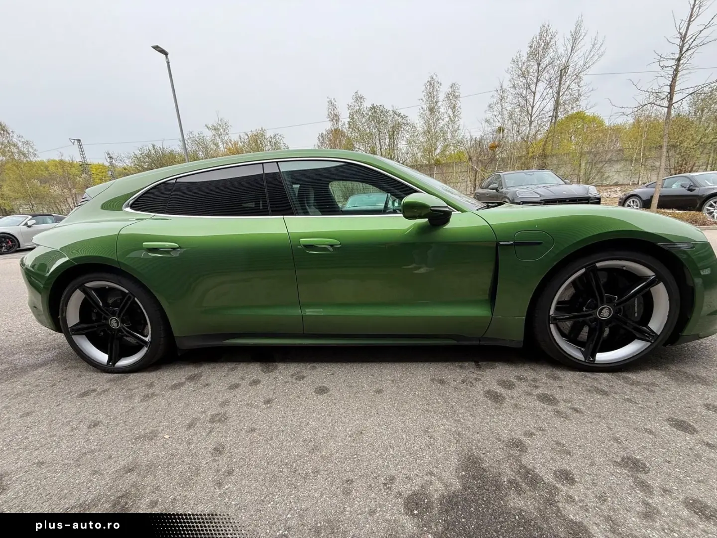 PORSCHE Taycan Turbo Sport Turismo PCCB PDCC Alu 21  SCP