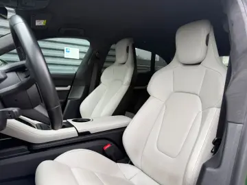 PORSCHE Taycan Turbo Sport Turismo PCCB PDCC Alu 21  SCP