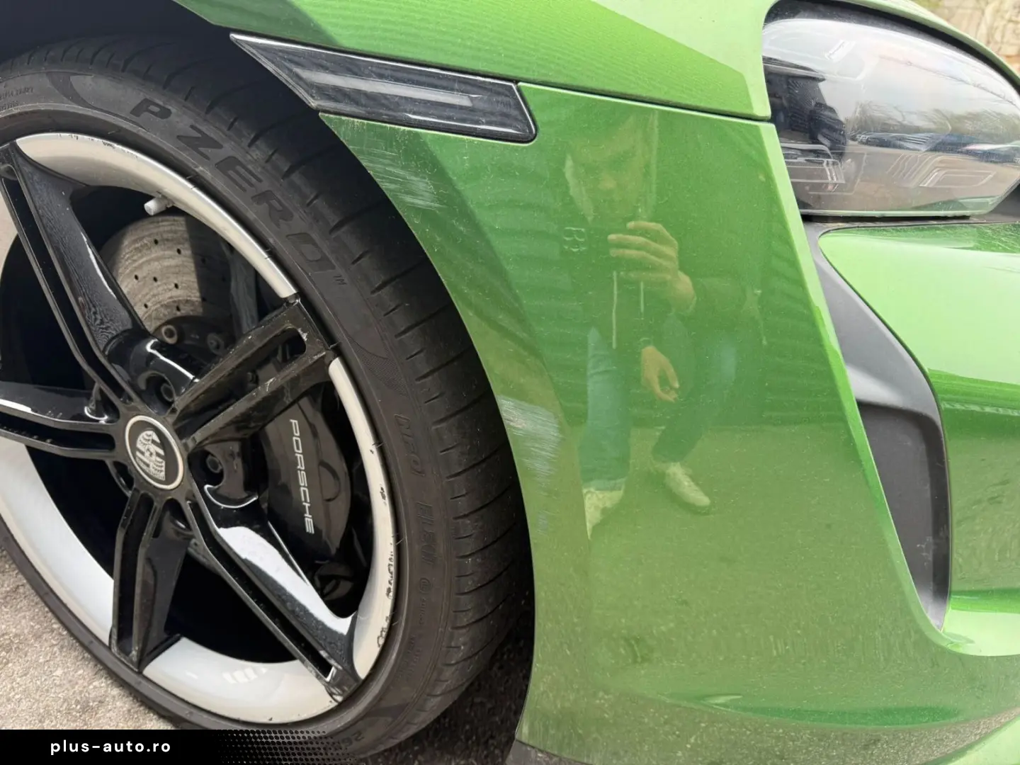 PORSCHE Taycan Turbo Sport Turismo PCCB PDCC Alu 21  SCP