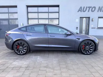 TESLA Model 3 Performance    1. Hand     GREY