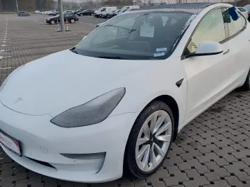 TESLA Model 3 Long Range Dual AWD 19  Pano LED