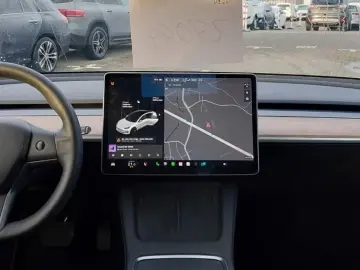 TESLA Model 3 Long Range Dual AWD 19  Pano LED