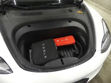 TESLA Model 3 Long Range Dual AWD Enhanced