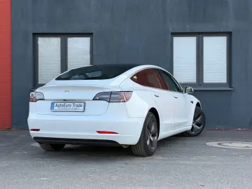 TESLA Model 3   Neu TüV   SR Plus RWD   SOH 89 6%