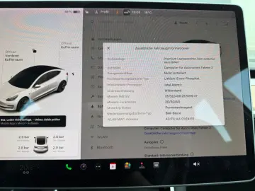 TESLA Model 3   Neu TüV   SR Plus RWD   SOH 89 6%