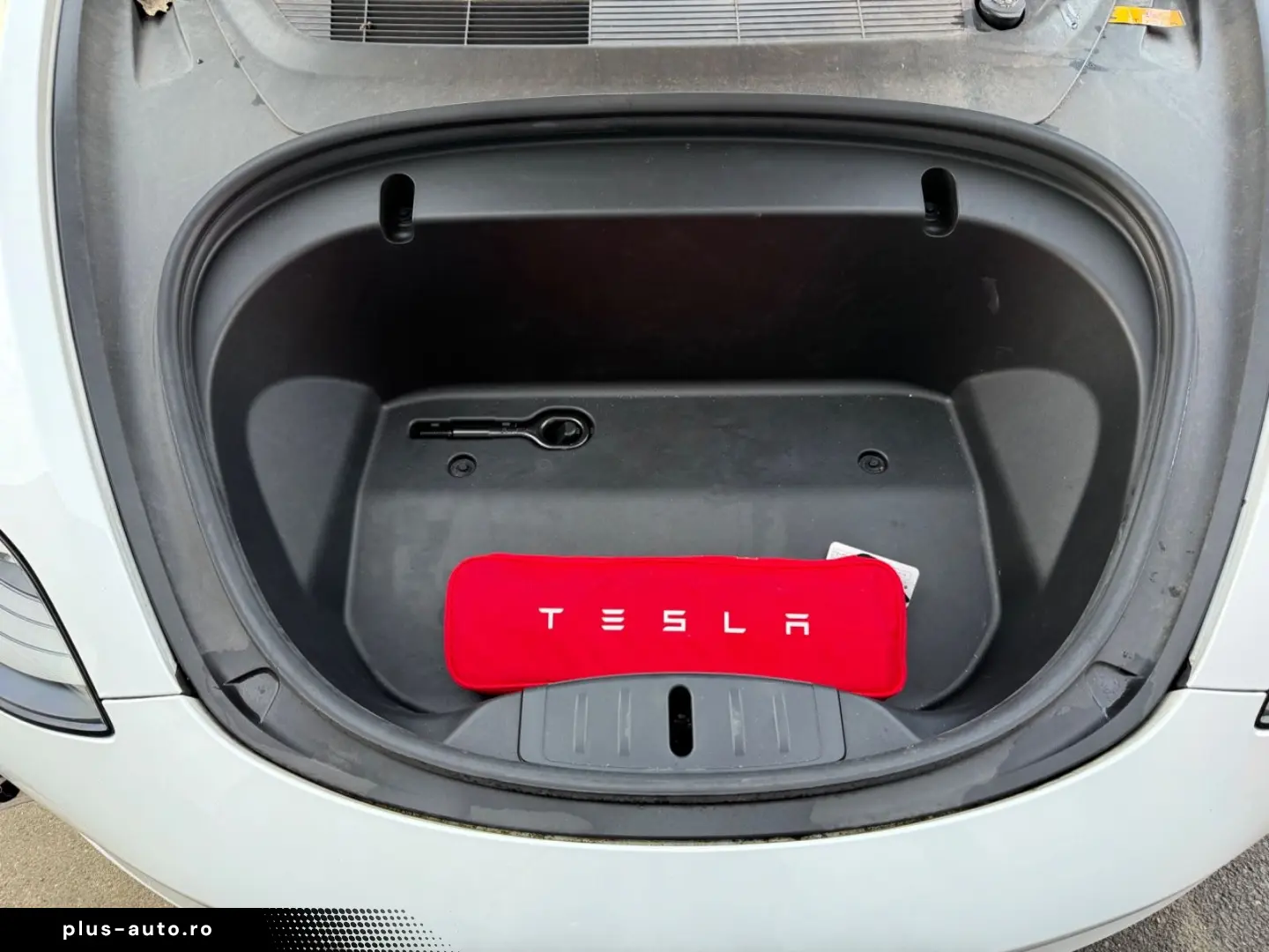 TESLA Model 3   Neu TüV   SR Plus RWD   SOH 89 6%