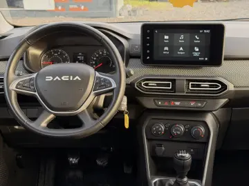 Dacia Logan TCe 90 MT5 Comfort