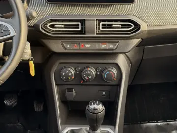 Dacia Logan TCe 90 MT5 Comfort