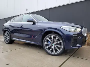BMW X6 xDrive30d PANORAMA  LASER  H&K   360